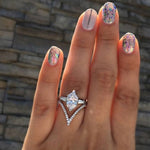 Load image into Gallery viewer, Crystal Claws Design Rings For Women With Zircon
